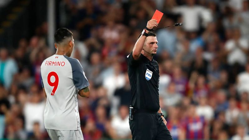 Khái quát về kèo cầu thủ bị thẻ đỏ